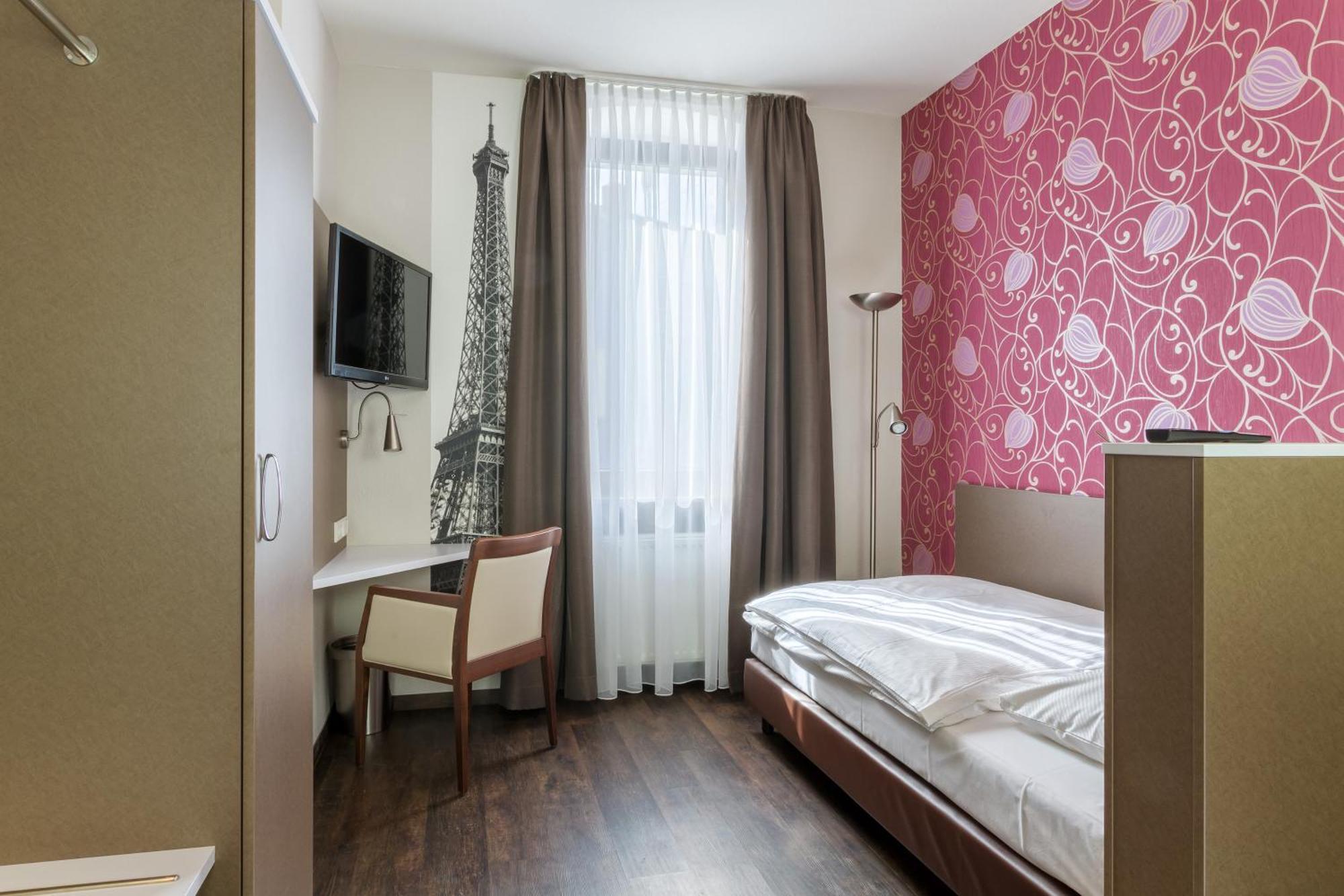 Hotel L'Adresse Garni Heusweiler Pokój zdjęcie