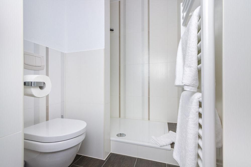 Hotel L'Adresse Garni Heusweiler Zewnętrze zdjęcie