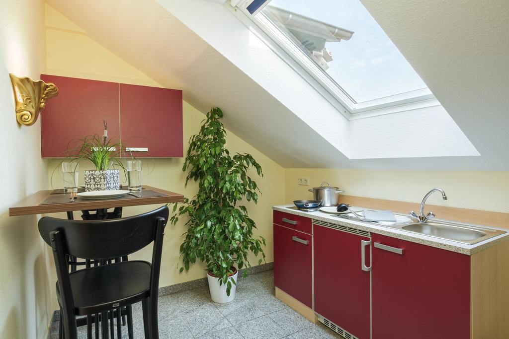 Hotel L'Adresse Garni Heusweiler Pokój zdjęcie