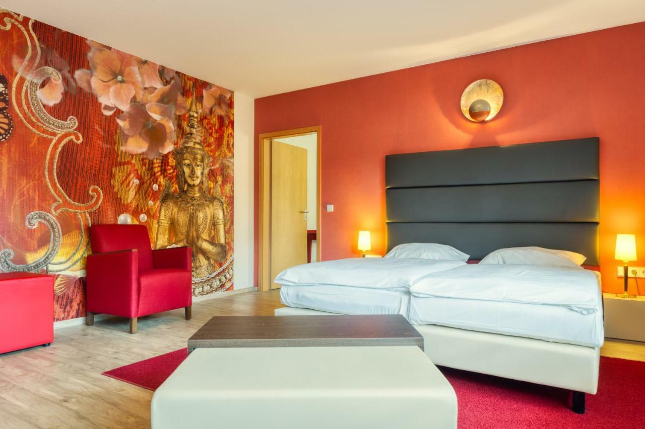 Hotel L'Adresse Garni Heusweiler Zewnętrze zdjęcie