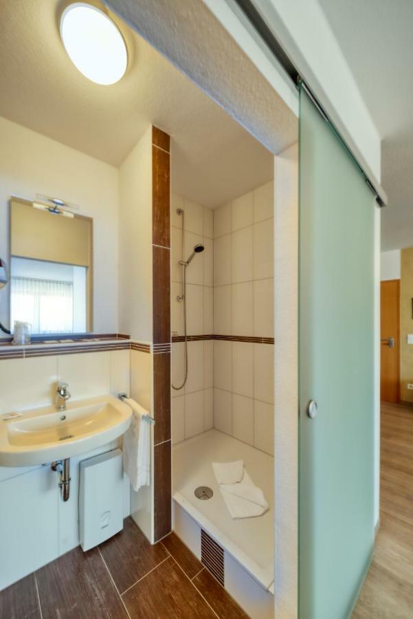 Hotel L'Adresse Garni Heusweiler Zewnętrze zdjęcie